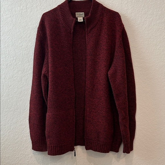 L.L. Bean Vintage 1990’s Men's Deep Red Zip-Up Sweater - Picture 8 of 13